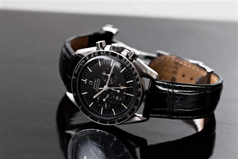 omega alligator Speedmaster